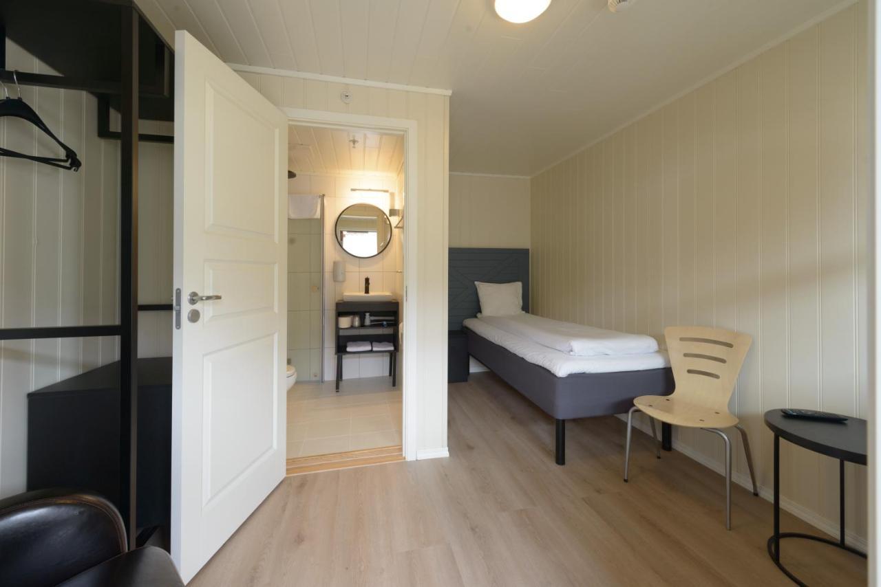 Gronnbuene Rorbu Hotel Анденес Экстерьер фото