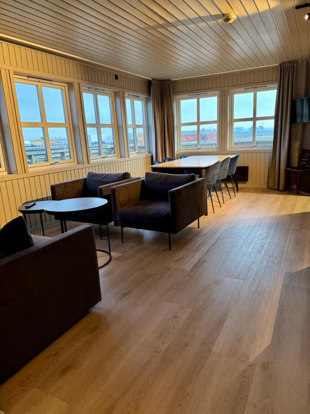 Gronnbuene Rorbu Hotel Анденес Экстерьер фото